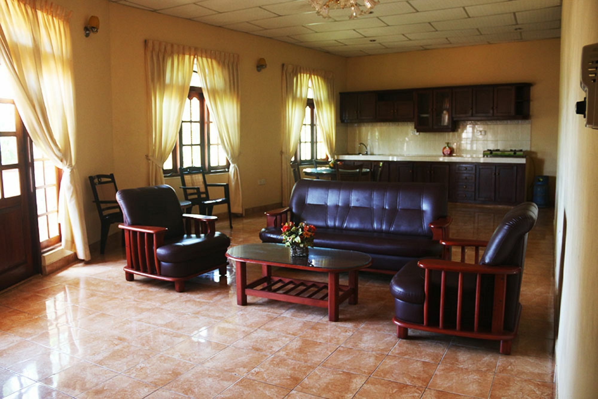 Hotel Red Rose Negombo Esterno foto